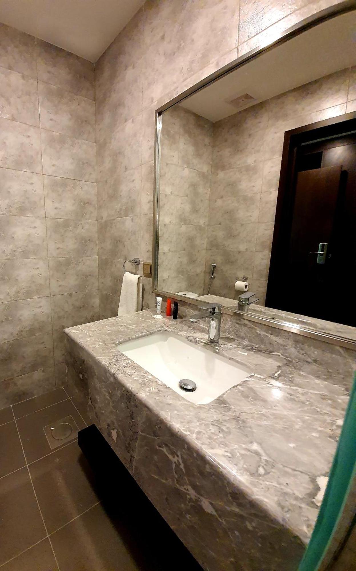 Lily Hotel Suite Mubarraz Al-Hofuf Rom bilde