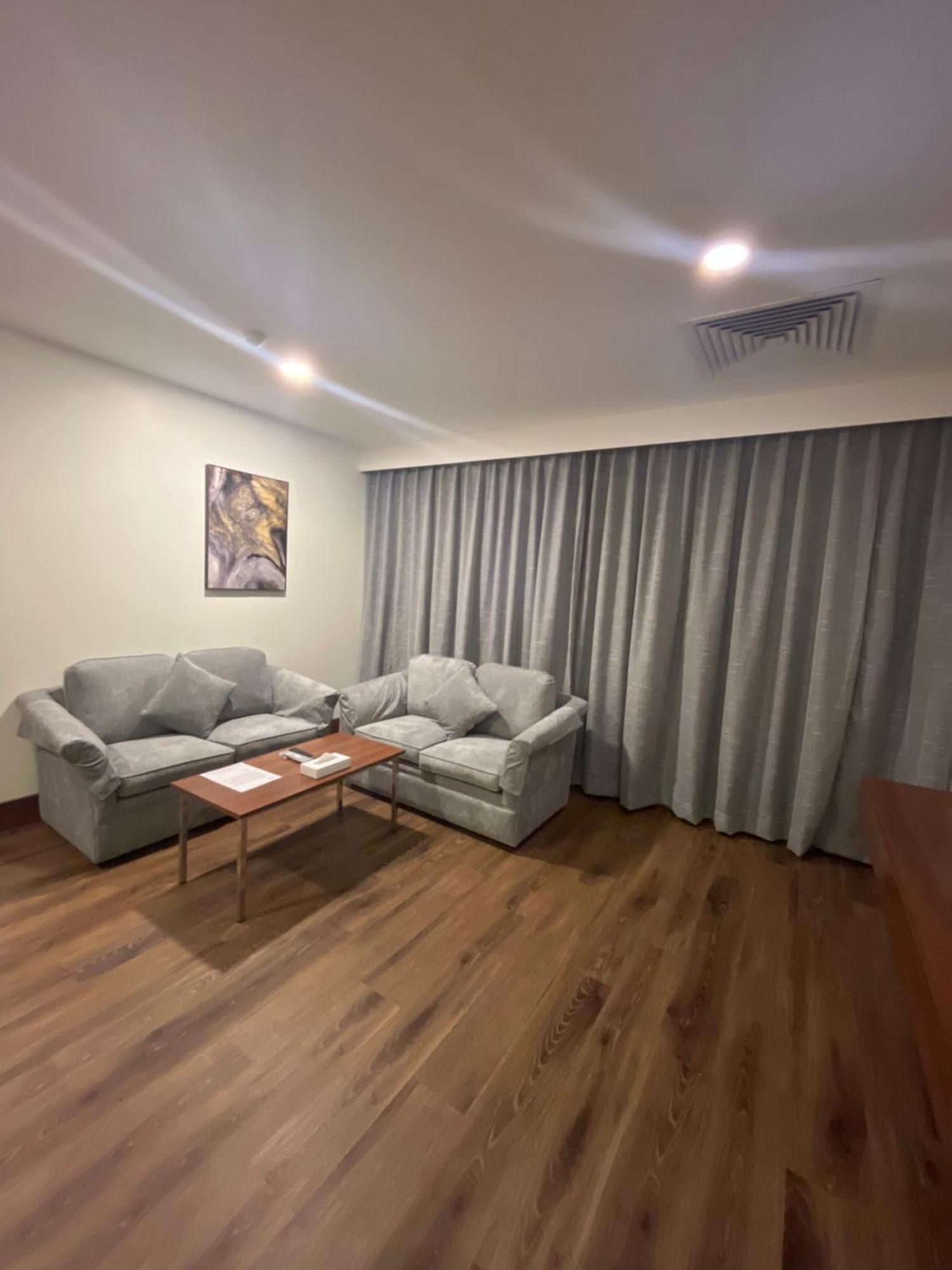 Lily Hotel Suite Mubarraz Al-Hofuf Eksteriør bilde